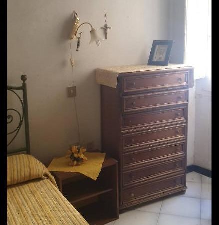 Casa Vacanze Cagliari, Bagian luar foto