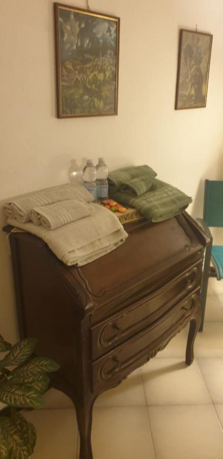 Casa Vacanze Cagliari, Bagian luar foto